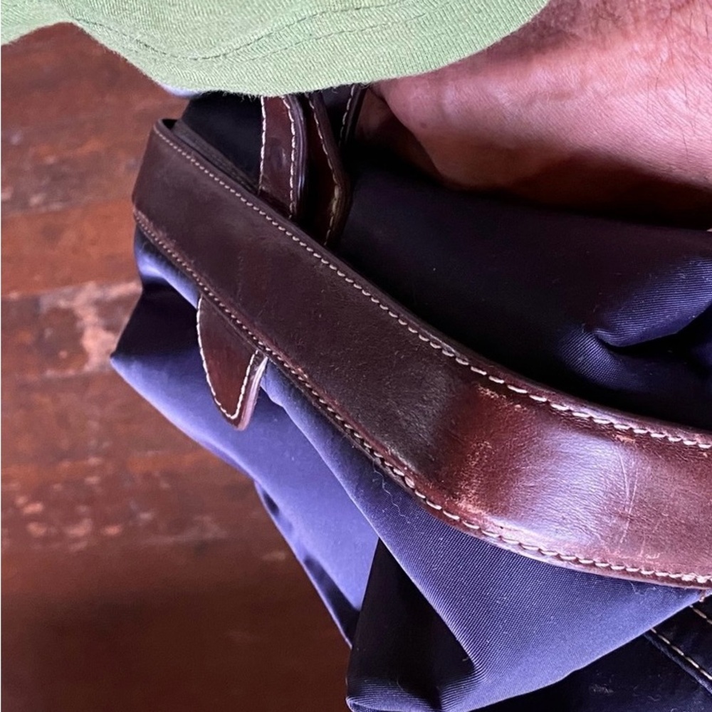 Landsend Toiletry Case - image 3